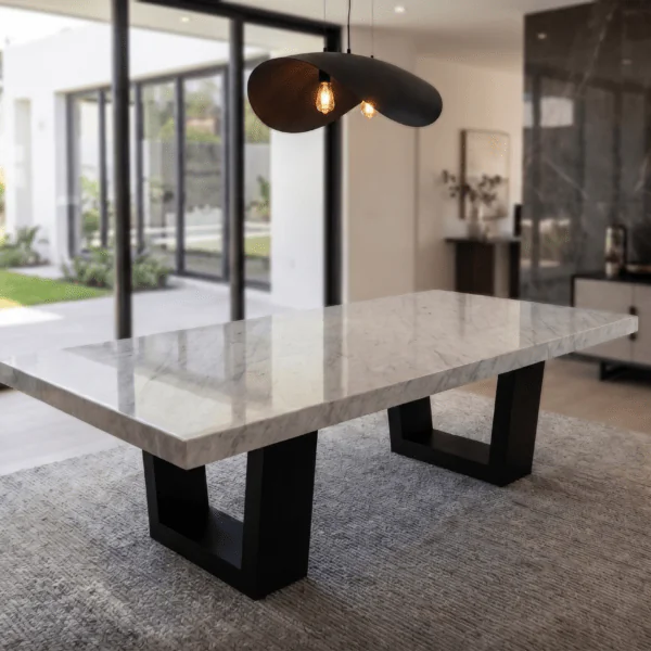 mesa carmona con base de madera en forma de dona